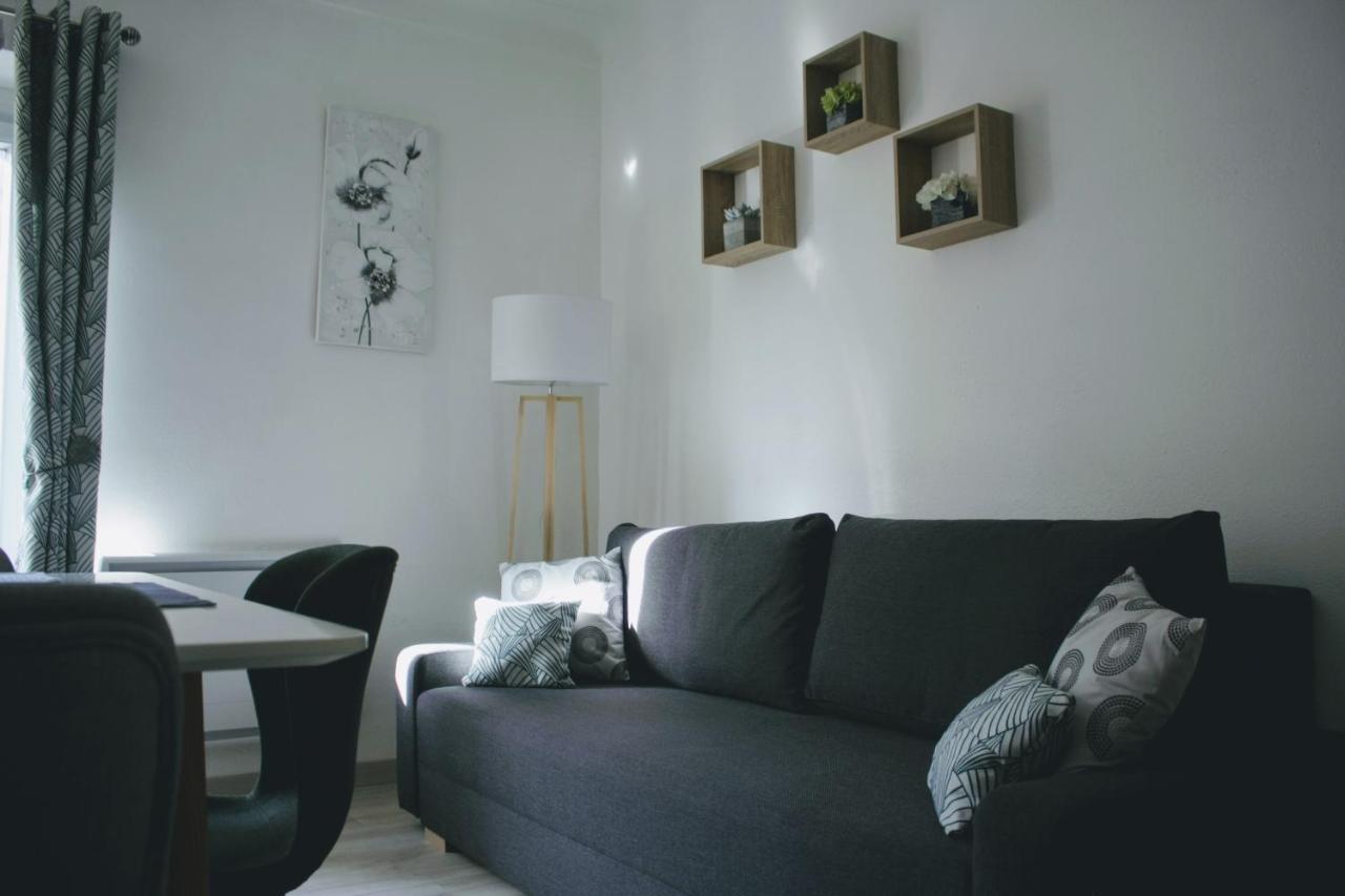 Charmant Appartement Au Coeur Des Gres D Annot Exterior photo